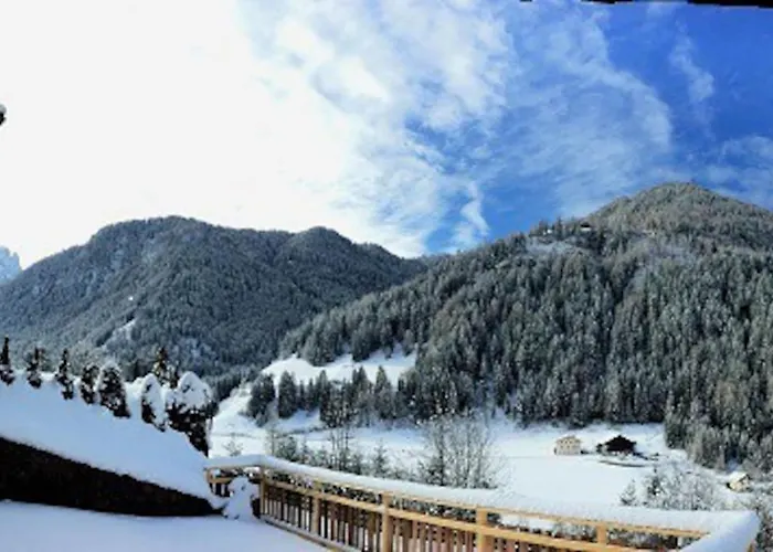 Mountain Chalet Ghilga